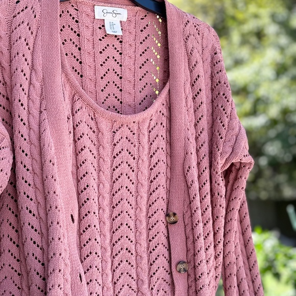 Women's Pink Knit Sweater Set - Picture 3 of 5